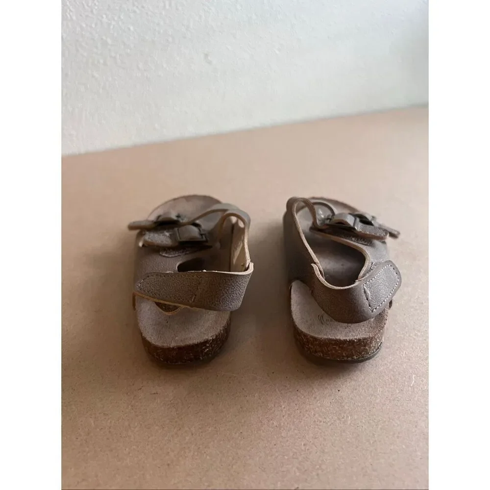 Wonder Nation Suade Toddler Sandals size 6
